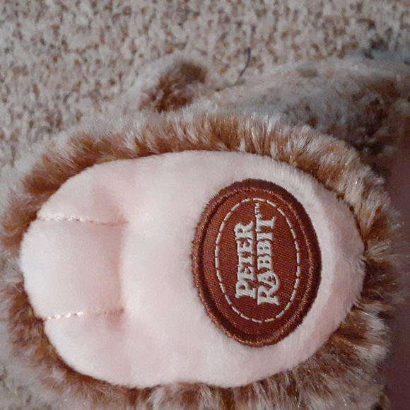 Euc! 🐣 Peter Rabbit Large Plush Easter Basket - Picture 3 of 6